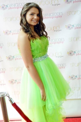 beauty and hair stylist for special occasions