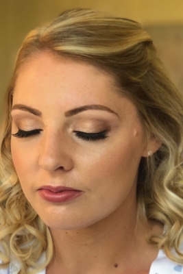 mobile wedding makeup artist